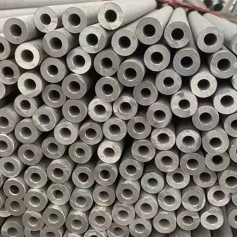 Stainless steel thick walled pipe